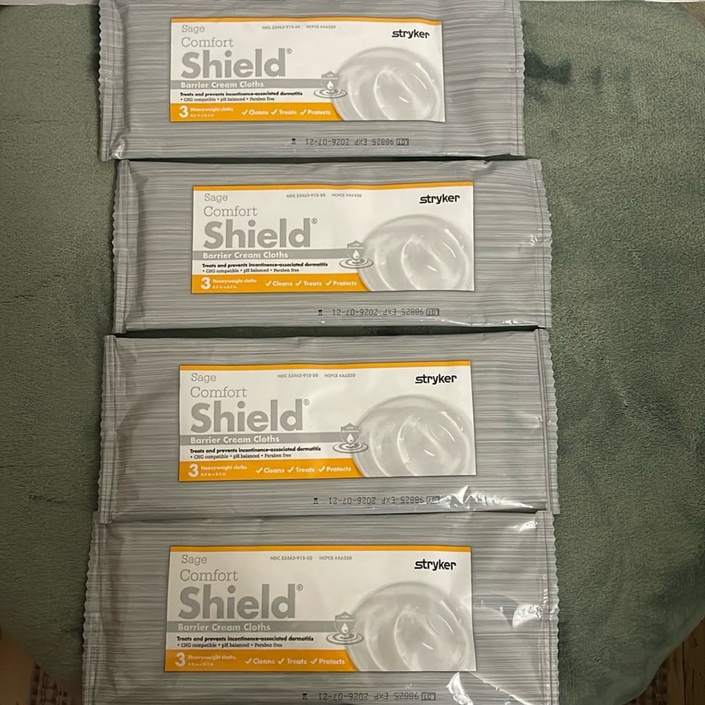 4 packs Comfort Shield Barrier Cream Cloths‎ 3pk - Sage incontinence wipes